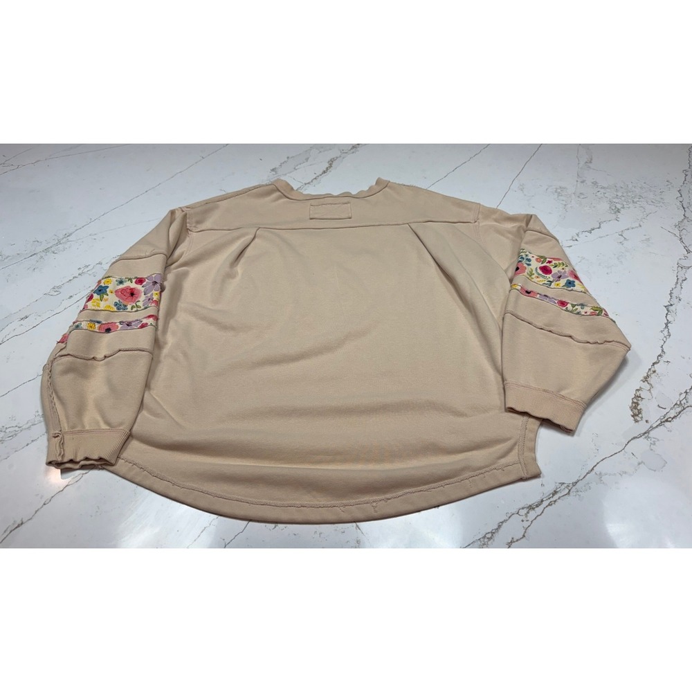 Sage + Fig Floral Applique Sweatshirt Tan Boho Raw Edge Oversized Small - Picture 2 of 7